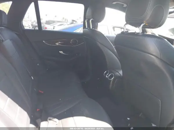 WDC0G4JB0JV019651 2018 MERCEDES-BENZ GLC - Image 8