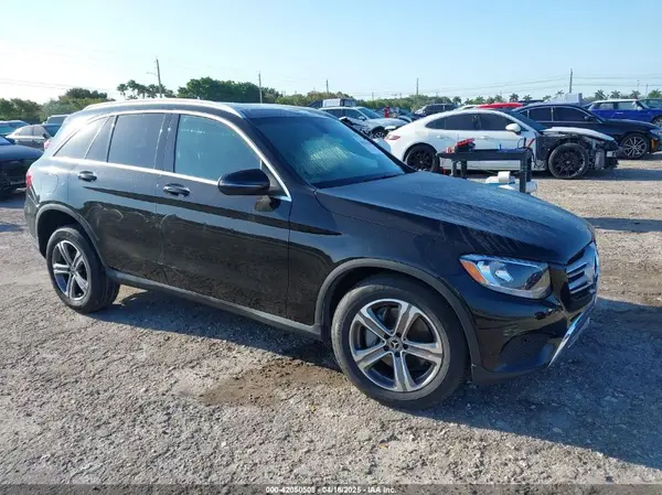 WDC0G4JB0JV029239 2018 MERCEDES-BENZ GLC - Image 1