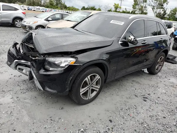 WDC0G4JB0JV047627 2018 MERCEDES-BENZ GLC - Image 1