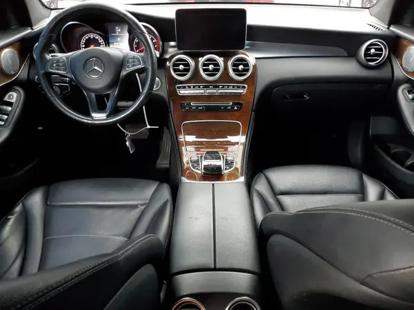 WDC0G4JB0JV047627 2018 MERCEDES-BENZ GLC - Image 8