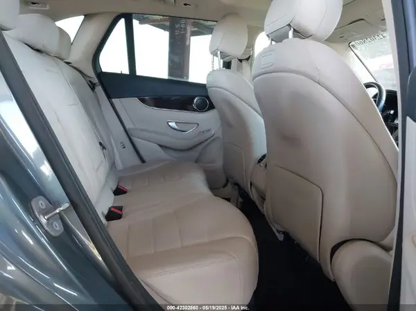 WDC0G4JB0JV060412 2018 MERCEDES-BENZ GLC - Image 8