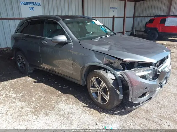 WDC0G4JB0JV061849 2018 MERCEDES-BENZ GLC - Image 1