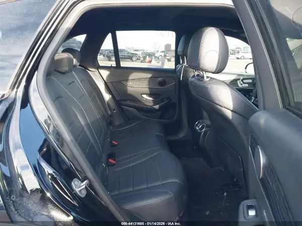 WDC0G4JB0JV061933 2018 MERCEDES-BENZ GLC - Image 8