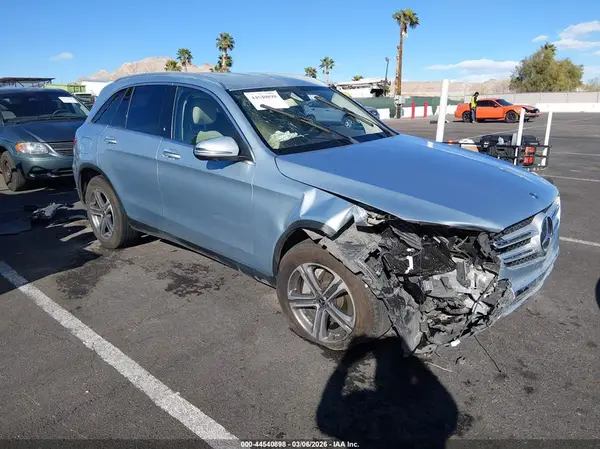 WDC0G4JB0JV067568 2018 MERCEDES-BENZ GLC - Image 1