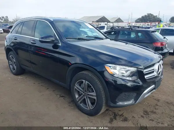 WDC0G4JB0JV079011 2018 MERCEDES-BENZ GLC - Image 1