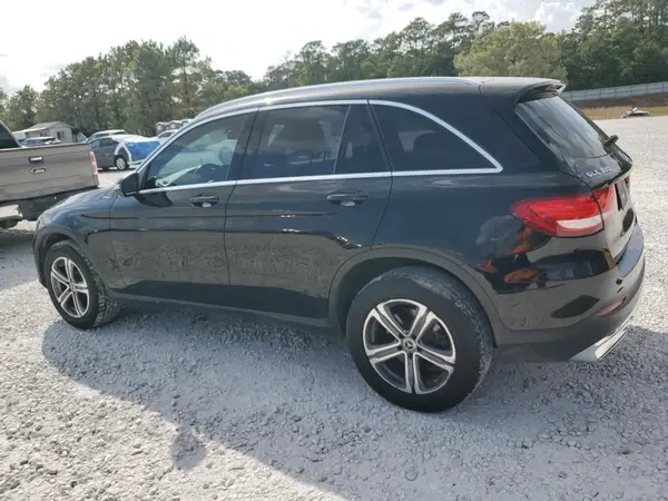 WDC0G4JB0JV079915 2018 MERCEDES-BENZ GLC - Image 2