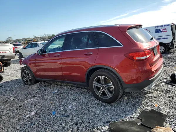 WDC0G4JB0JV080207 2018 MERCEDES-BENZ GLC - Image 2