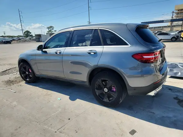 WDC0G4JB0JV087156 2018 MERCEDES-BENZ GLC - Image 2