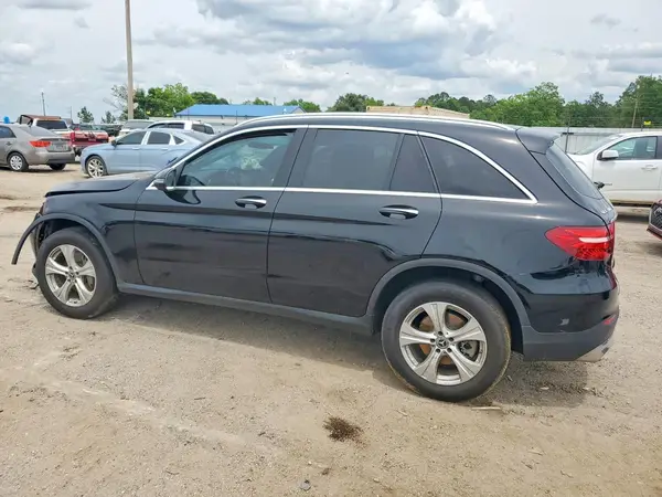 WDC0G4JB0JV101685 2018 MERCEDES-BENZ GLC - Image 2