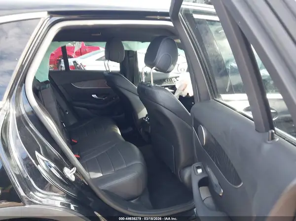 WDC0G4JB0JV101833 2018 MERCEDES-BENZ GLC - Image 8