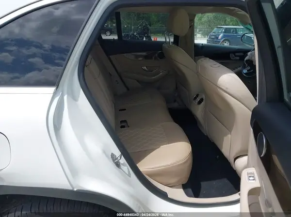 WDC0G4JB0JV101847 2018 MERCEDES-BENZ GLC - Image 8