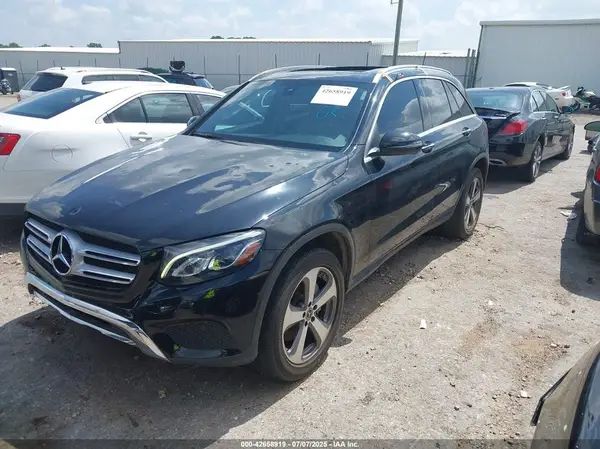 WDC0G4JB0JV114162 2018 MERCEDES-BENZ GLC - Image 2