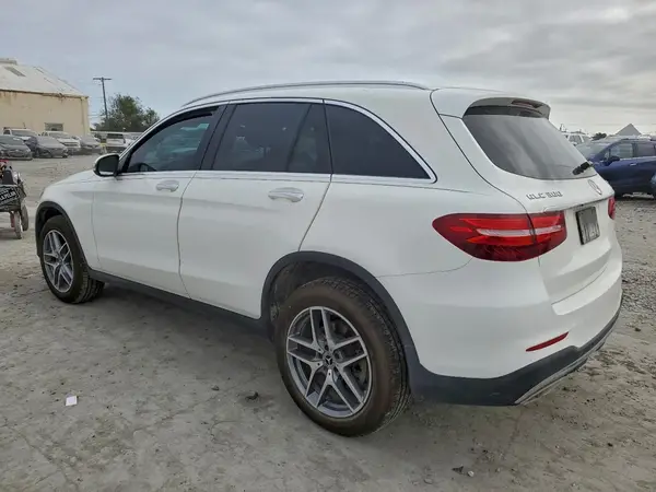 WDC0G4JB0K1002082 2019 MERCEDES-BENZ GLC - Image 2