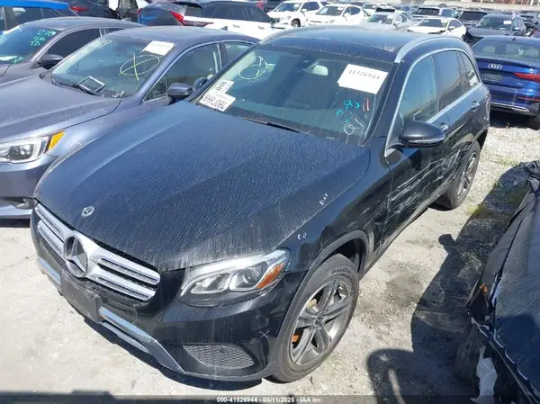 WDC0G4JB0K1002471 2019 MERCEDES-BENZ GLC - Image 2