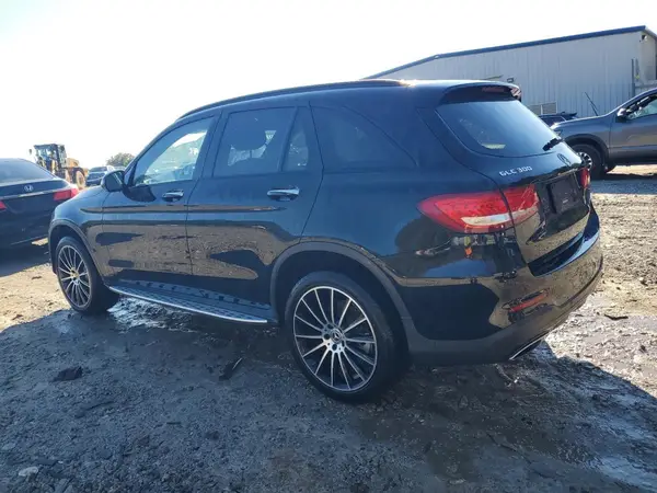 WDC0G4JB0KF485110 2019 MERCEDES-BENZ GLC - Image 2