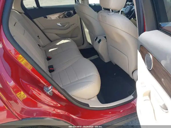 WDC0G4JB0KF657118 2019 MERCEDES-BENZ GLC - Image 8