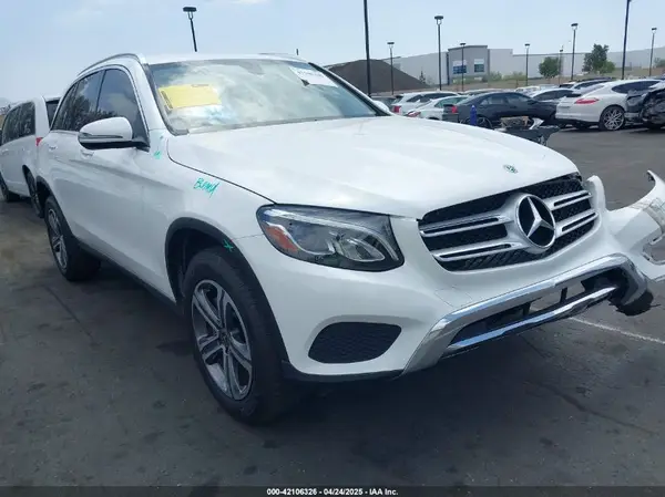WDC0G4JB0KF670869 2019 MERCEDES-BENZ GLC - Image 1