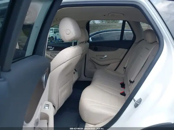 WDC0G4JB0KF670869 2019 MERCEDES-BENZ GLC - Image 8