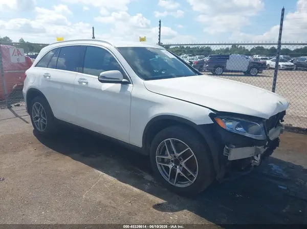 WDC0G4JB0KV125244 2019 MERCEDES-BENZ GLC - Image 1