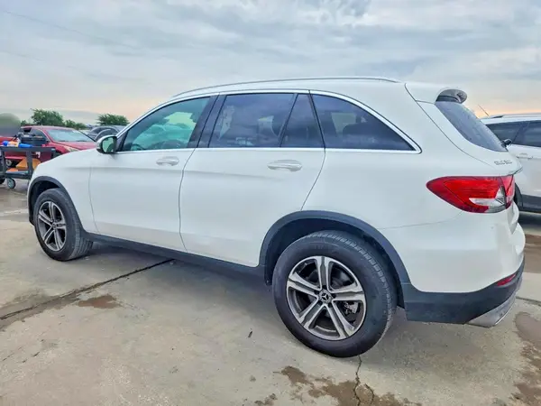 WDC0G4JB0KV131903 2019 MERCEDES-BENZ GLC - Image 2