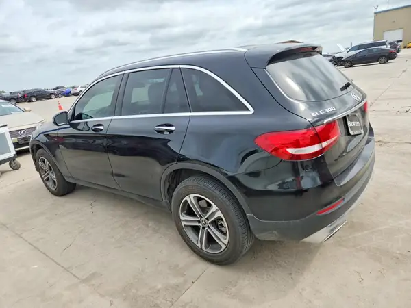 WDC0G4JB0KV143582 2019 MERCEDES-BENZ GLC - Image 2