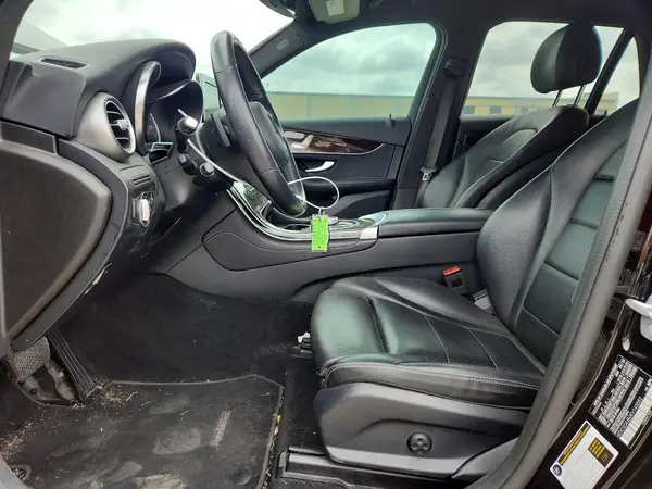 2019 MERCEDES-BENZ GLC auction photo 7