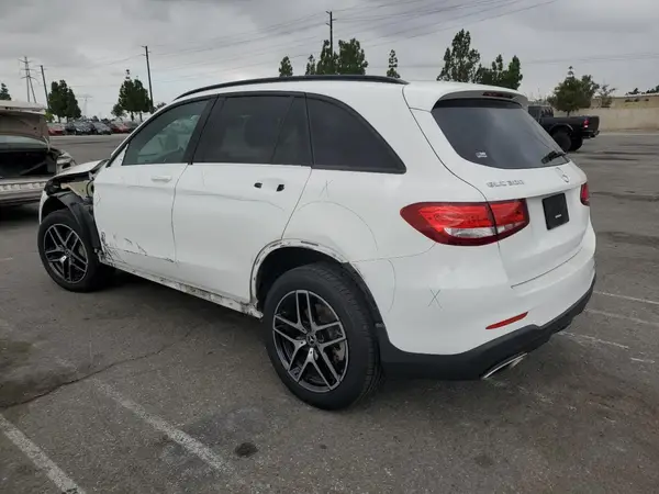 WDC0G4JB0KV145431 2019 MERCEDES-BENZ GLC - Image 2