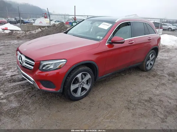 WDC0G4JB0KV153688 2019 MERCEDES-BENZ GLC - Image 2