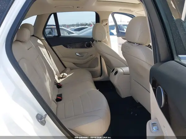 WDC0G4JB0KV163248 2019 MERCEDES-BENZ GLC - Image 8