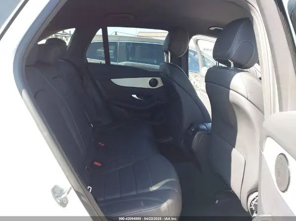 WDC0G4JB0KV172130 2019 MERCEDES-BENZ GLC - Image 8