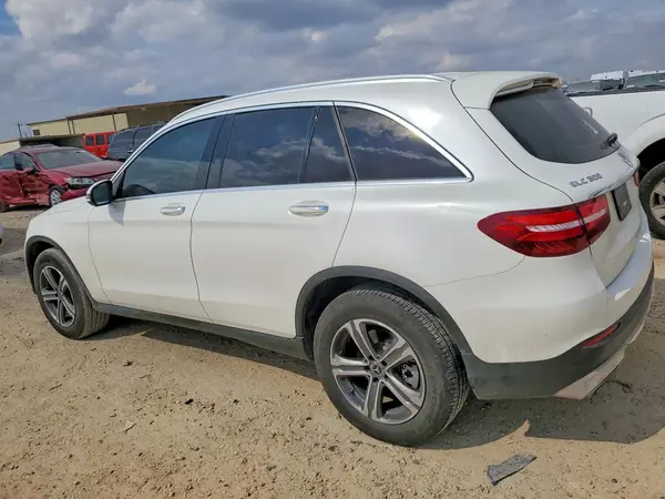 WDC0G4JB0KV174783 2019 MERCEDES-BENZ GLC - Image 2