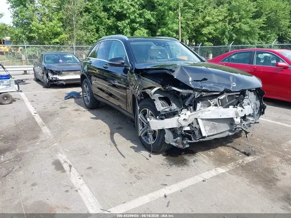 WDC0G4JB0KV183922 2019 MERCEDES-BENZ GLC - Image 1