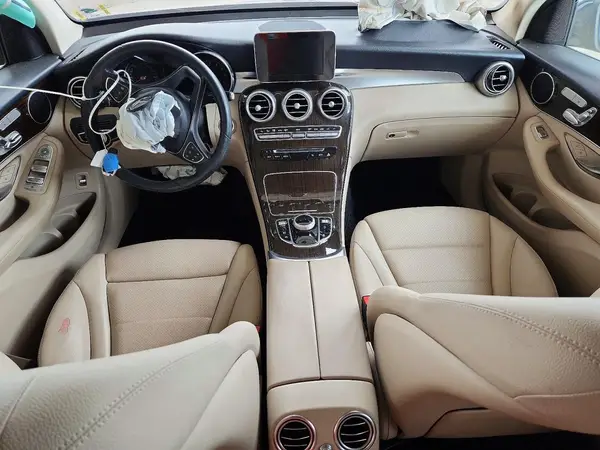 WDC0G4JB0KV186528 2019 MERCEDES-BENZ GLC - Image 8