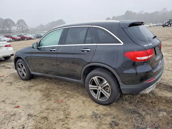 WDC0G4JB1GF008483 2016 MERCEDES-BENZ GLC - Image 2