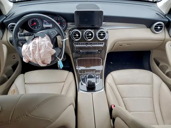WDC0G4JB1GF015806 2016 MERCEDES-BENZ GLC - Image 8