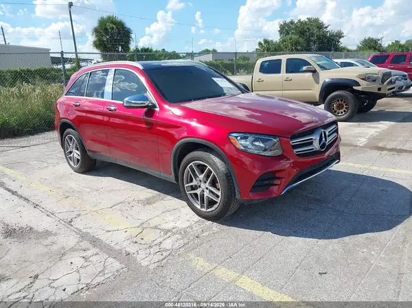 WDC0G4JB1GF019533 2016 MERCEDES-BENZ GLC - Image 1