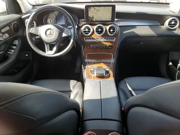 WDC0G4JB1GF021587 2016 MERCEDES-BENZ GLC - Image 8
