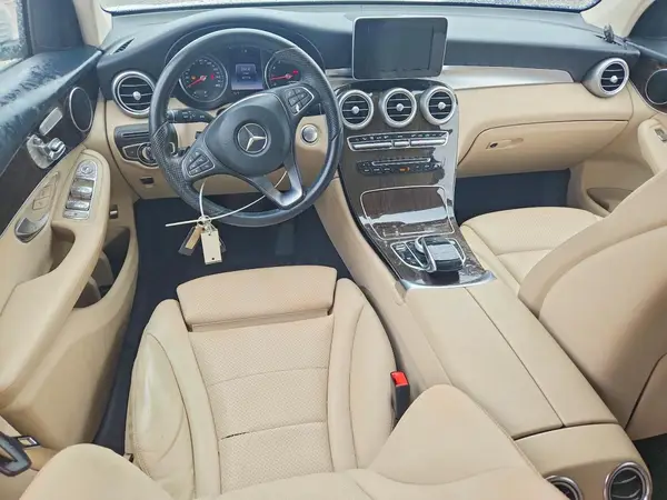 WDC0G4JB1GF047980 2016 MERCEDES-BENZ GLC - Image 8