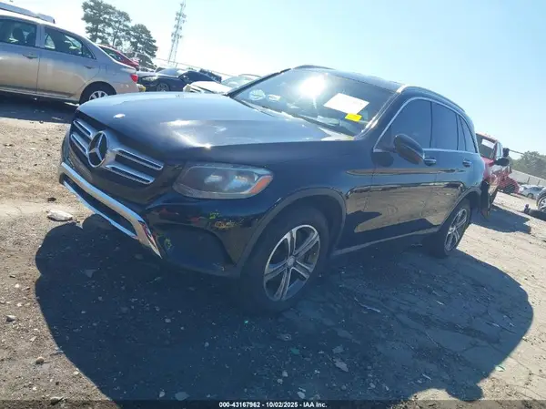 WDC0G4JB1GF051690 2016 MERCEDES-BENZ GLC - Image 2