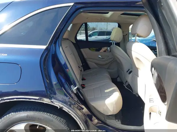 WDC0G4JB1GF051981 2016 MERCEDES-BENZ GLC - Image 8