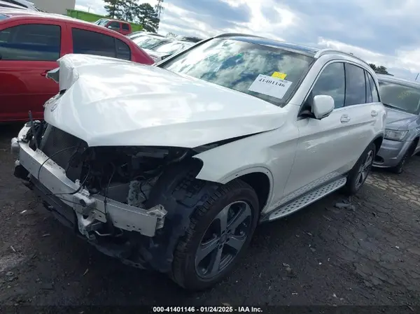 WDC0G4JB1GF053343 2016 MERCEDES-BENZ GLC - Image 2