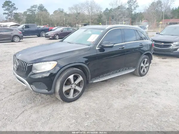 WDC0G4JB1GF053522 2016 MERCEDES-BENZ GLC - Image 2