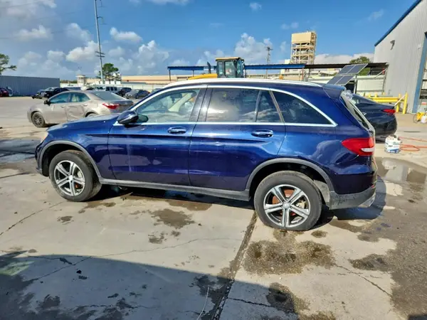 WDC0G4JB1GF058042 2016 MERCEDES-BENZ GLC - Image 2