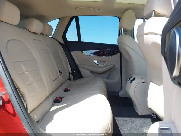 WDC0G4JB1GF109698 2016 MERCEDES-BENZ GLC - Image 8