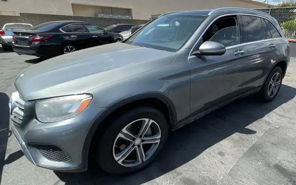 WDC0G4JB1GF110625 2016 MERCEDES-BENZ GLC - Image 2