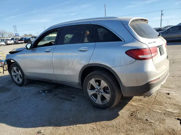 WDC0G4JB1HF139656 2017 MERCEDES-BENZ GLC - Image 2
