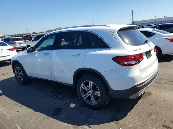 WDC0G4JB1HF141388 2017 MERCEDES-BENZ GLC - Image 2