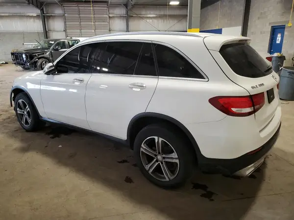 WDC0G4JB1HF165027 2017 MERCEDES-BENZ GLC - Image 2
