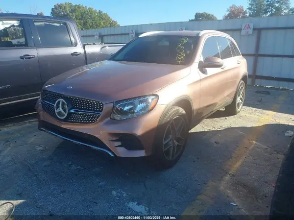 WDC0G4JB1HF166405 2017 MERCEDES-BENZ GLC - Image 2