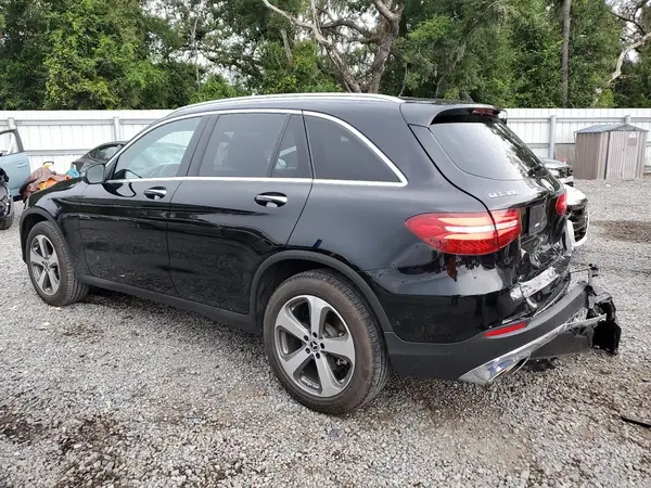 WDC0G4JB1HF211679 2017 MERCEDES-BENZ GLC - Image 2